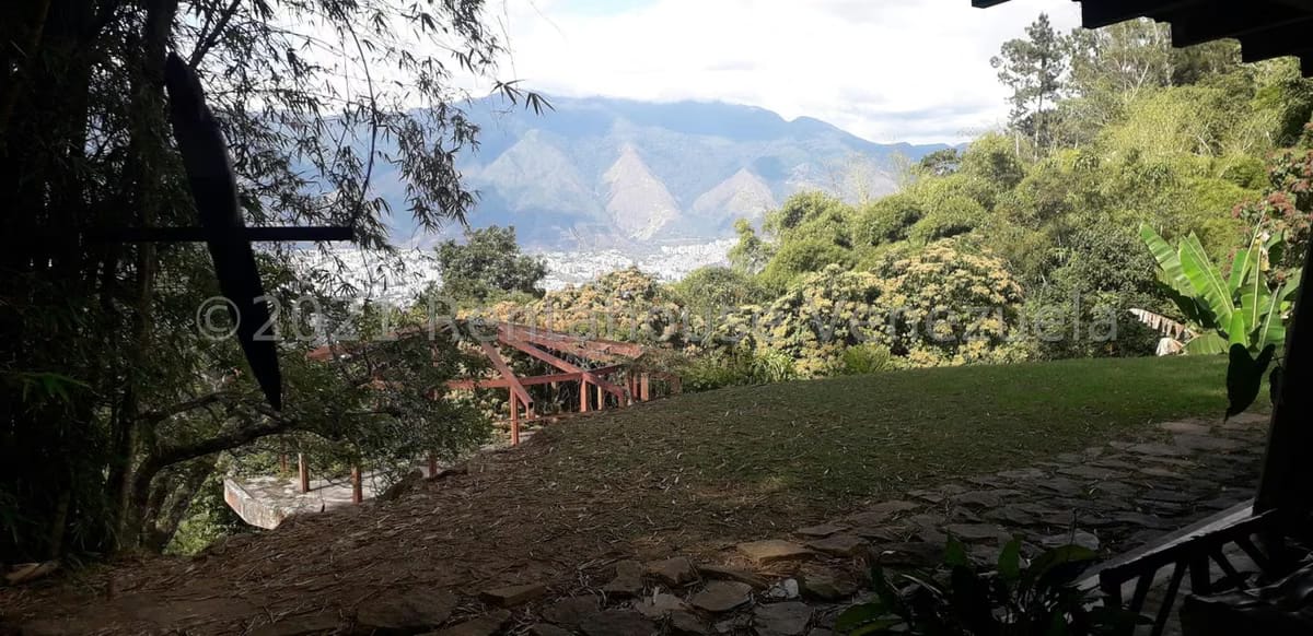Casa (Multipes Niveles) en Venta en Alto Hatillo, Distrito Metropolitano - 13