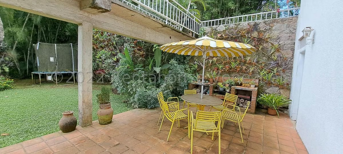 Casa (Multipes Niveles) en Venta en Alto Hatillo, Distrito Metropolitano - 24