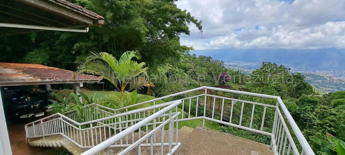 Casa (Multipes Niveles) en Venta en Alto Hatillo, Distrito Metropolitano - 29