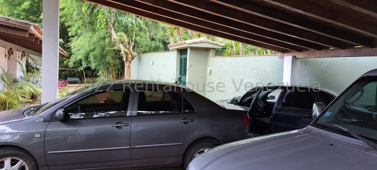 Casa (Multipes Niveles) en Venta en Alto Hatillo, Distrito Metropolitano - 38