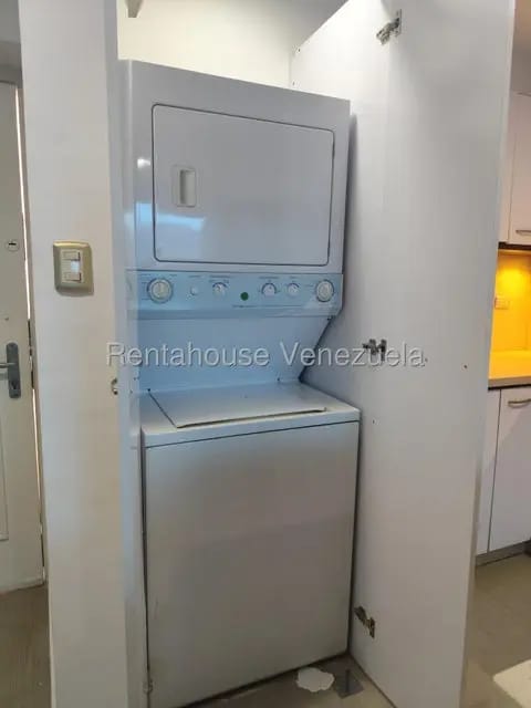 Apartamento (1 Nivel) en Alquiler en Costa Azul, Nueva Esparta - 15