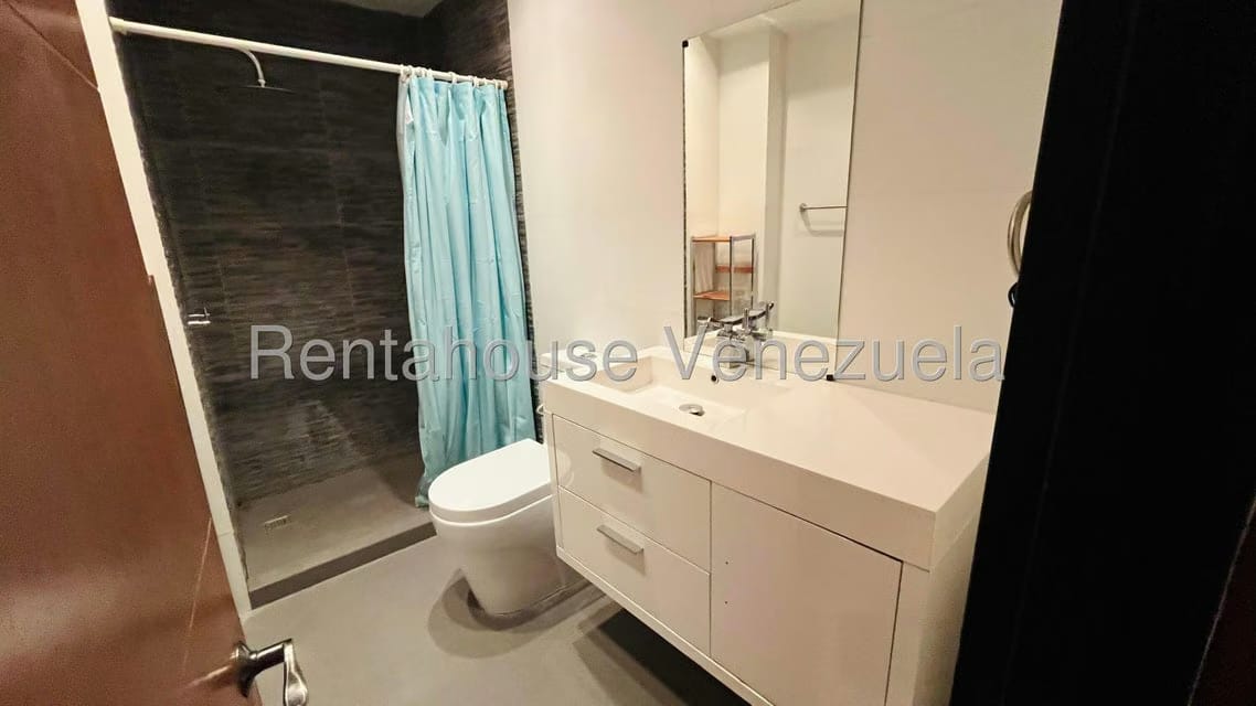 Apartamento (1 Nivel) en Venta en Los Samanes, Distrito Metropolitano - 47