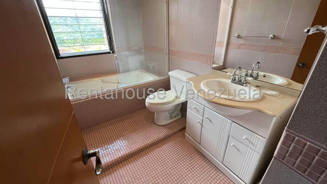 Apartamento (1 Nivel) en Venta en Los Samanes, Distrito Metropolitano - 52