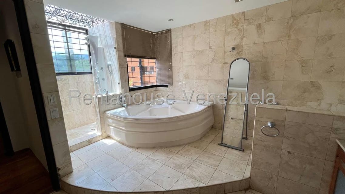 Apartamento (1 Nivel) en Venta en Los Samanes, Distrito Metropolitano - 58