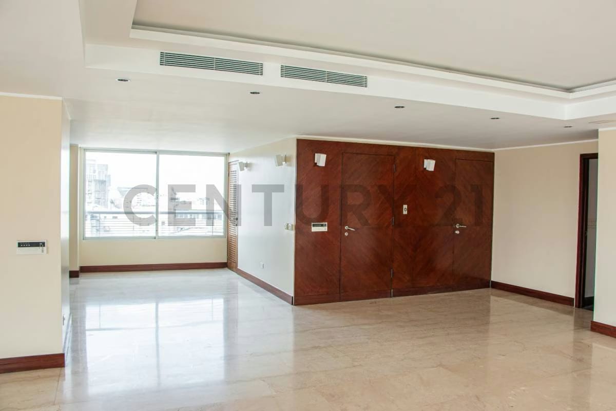 Apartamento en venta en La Florida Caracas - 3