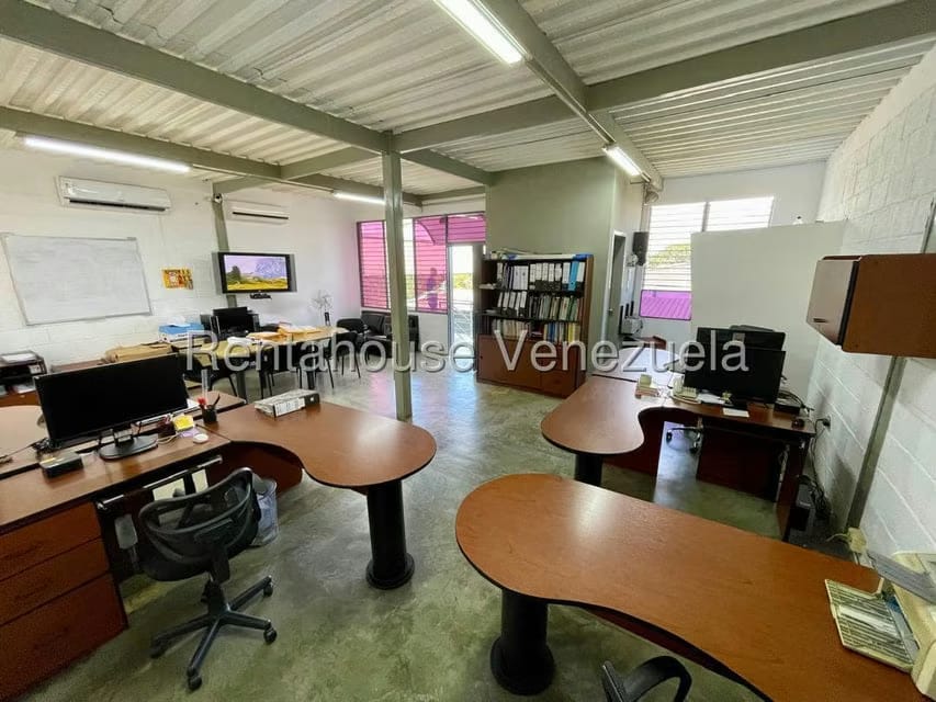 Comercial (Galpon - Deposito) en Venta en Agua Viva, Lara - 10
