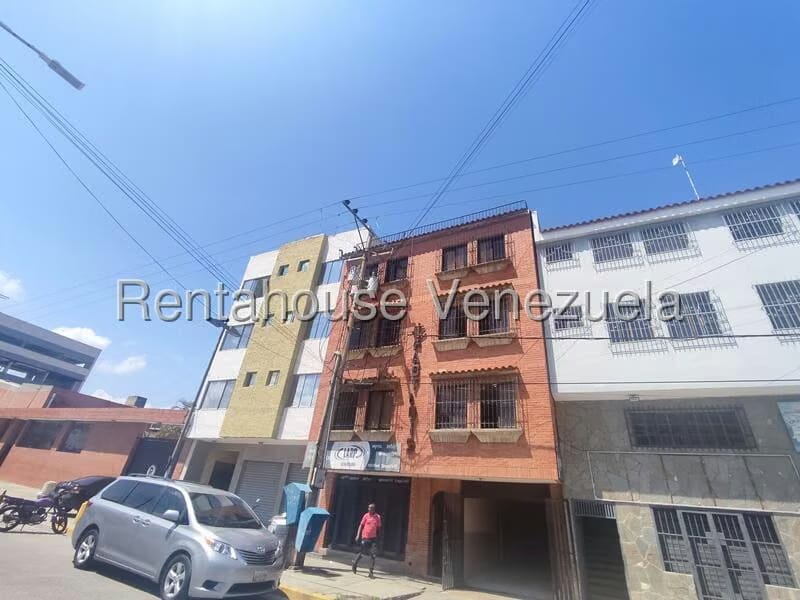 Comercial (Oficina) en Alquiler en Zona Colonial, Carabobo - 17