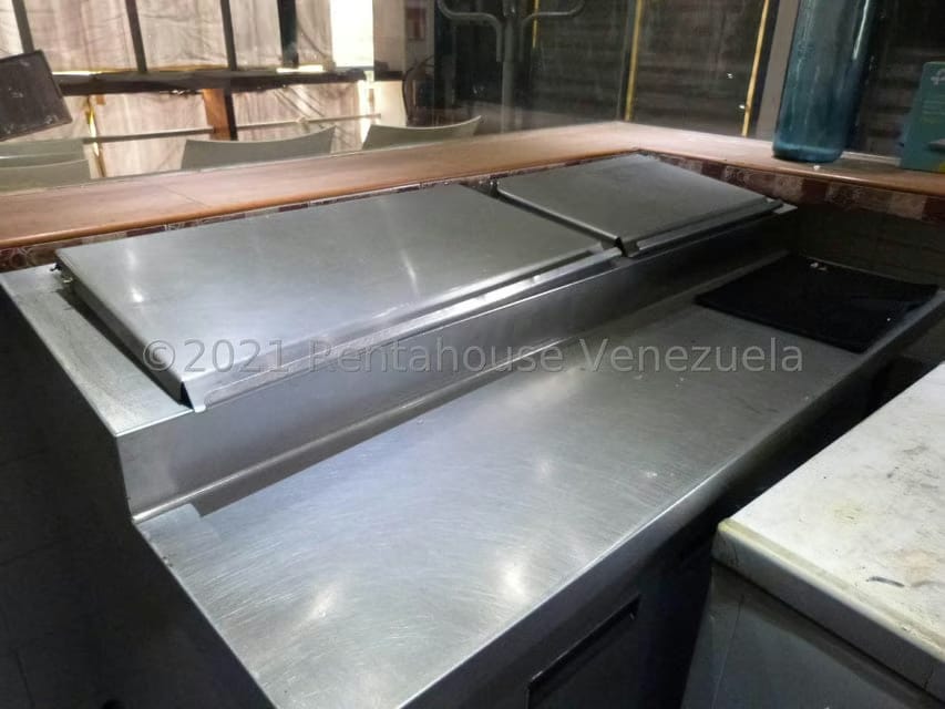 Comercial (Local Comercial) en Venta en Los Samanes, Distrito Metropolitano - 14