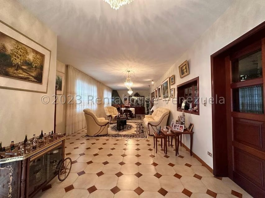 Casa (Multipes Niveles) en Venta en Colinas de Carrizal, Miranda - 12