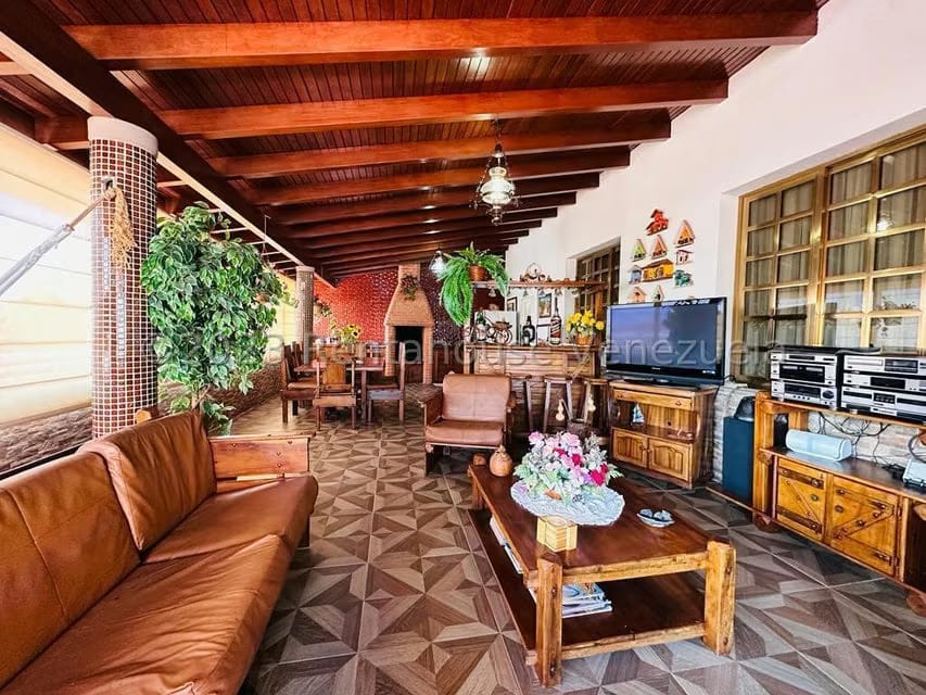 Casa (Multipes Niveles) en Venta en Colinas de Carrizal, Miranda - 23