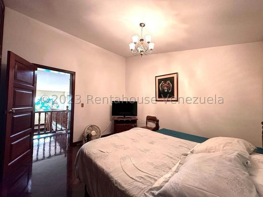 Casa (Multipes Niveles) en Venta en Colinas de Carrizal, Miranda - 35