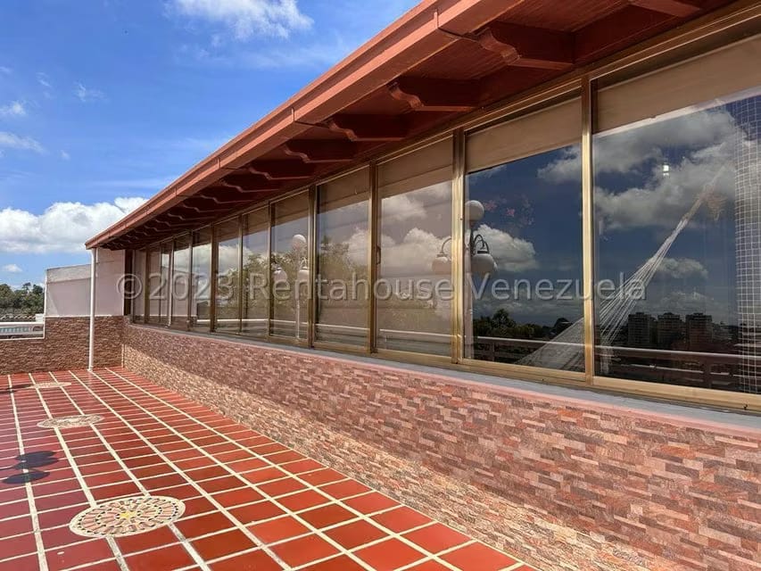 Casa (Multipes Niveles) en Venta en Colinas de Carrizal, Miranda - 43