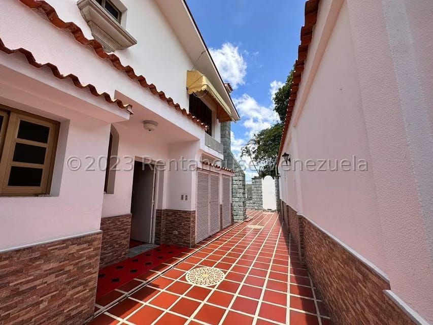 Casa (Multipes Niveles) en Venta en Colinas de Carrizal, Miranda - 44