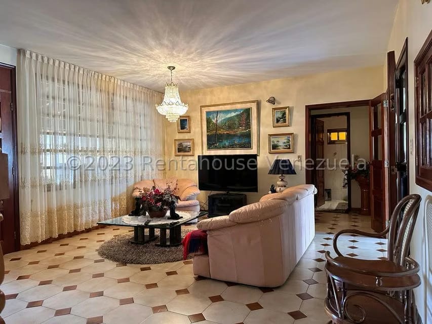 Casa (Multipes Niveles) en Venta en Colinas de Carrizal, Miranda - 7