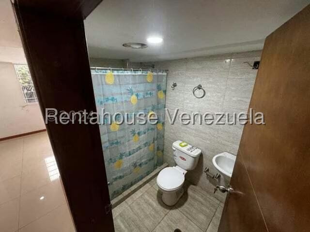 Casa (1 Nivel) en Venta en Colinas de Bello Monte, Distrito Metropolitano - 21