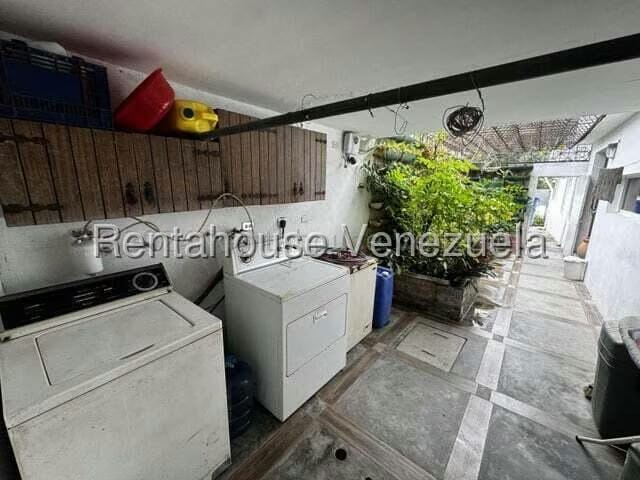 Casa (1 Nivel) en Venta en Colinas de Bello Monte, Distrito Metropolitano - 28