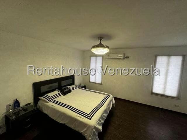 Casa (1 Nivel) en Venta en Colinas de Bello Monte, Distrito Metropolitano - 35