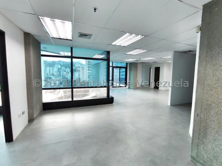 Comercial (Oficina) en Alquiler en Sabana Grande, Distrito Metropolitano - 2