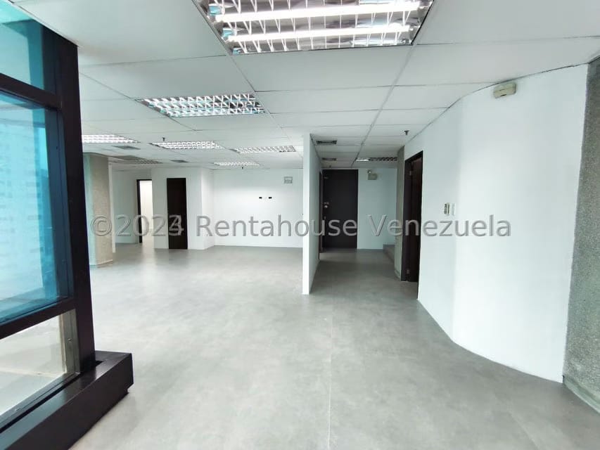 Comercial (Oficina) en Alquiler en Sabana Grande, Distrito Metropolitano - 4
