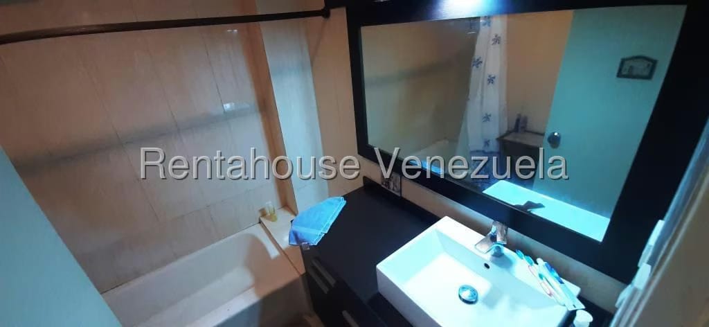 Apartamento (1 Nivel) en Venta en Los Naranjos del Cafetal, Distrito Metropolitano - 11