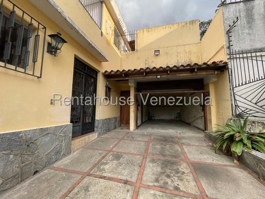 Casa (Multipes Niveles) en Alquiler en Santa Monica, Distrito Metropolitano - 21