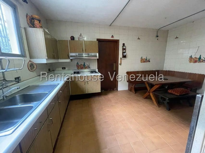 Casa (Multipes Niveles) en Alquiler en Santa Monica, Distrito Metropolitano - 7