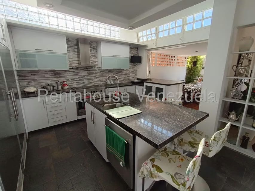 Casa (Multipes Niveles) en Venta en Sebucan, Distrito Metropolitano - 19