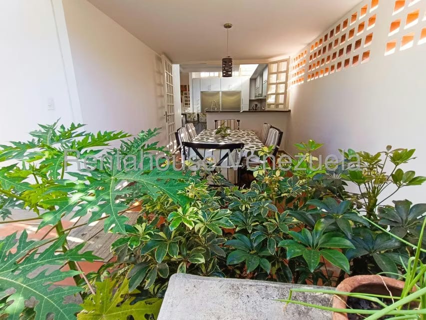 Casa (Multipes Niveles) en Venta en Sebucan, Distrito Metropolitano - 28