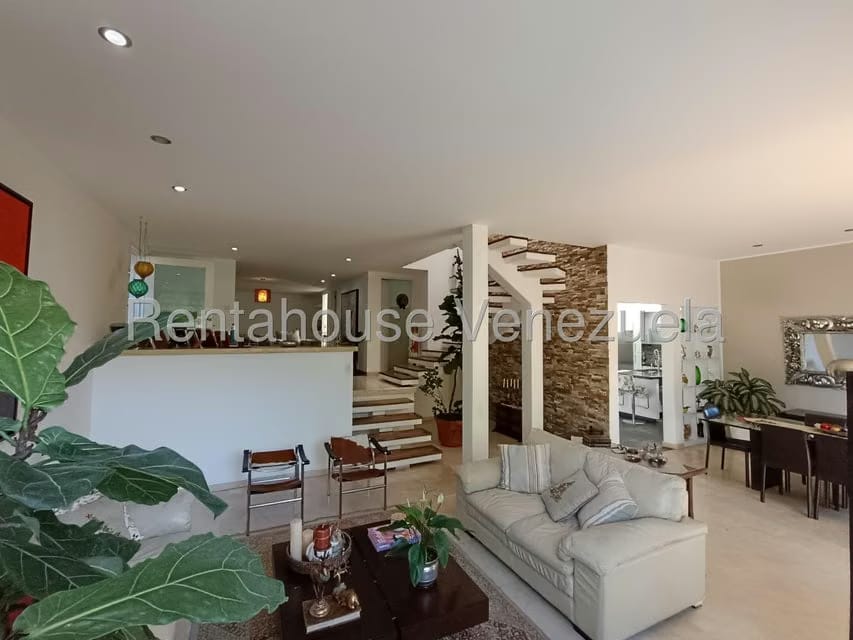 Casa (Multipes Niveles) en Venta en Sebucan, Distrito Metropolitano - 35