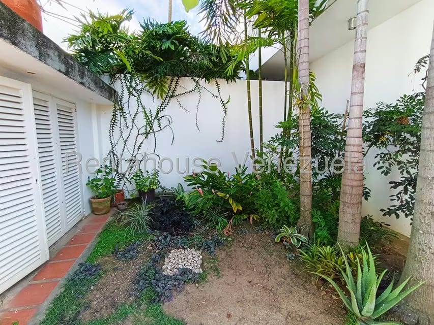 Casa (Multipes Niveles) en Venta en Sebucan, Distrito Metropolitano - 38