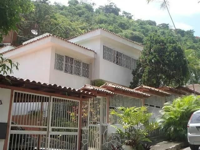 CASA EN VENTA-SELENE MARIN NOBREGA- MLS#23-8558