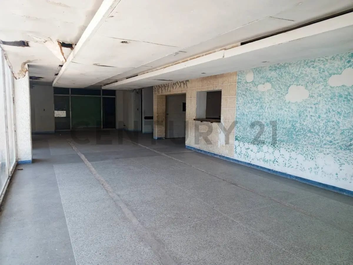 Amplio Local Comercial - 2