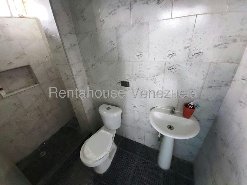 Casa (Duplex) en Venta en El Limon, Aragua - 13
