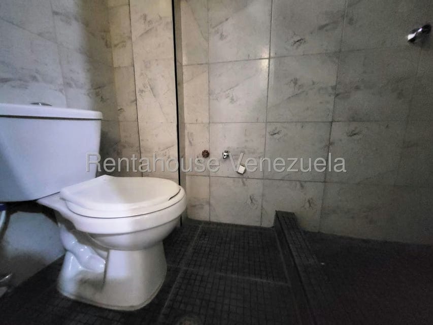 Casa (Duplex) en Venta en El Limon, Aragua - 15