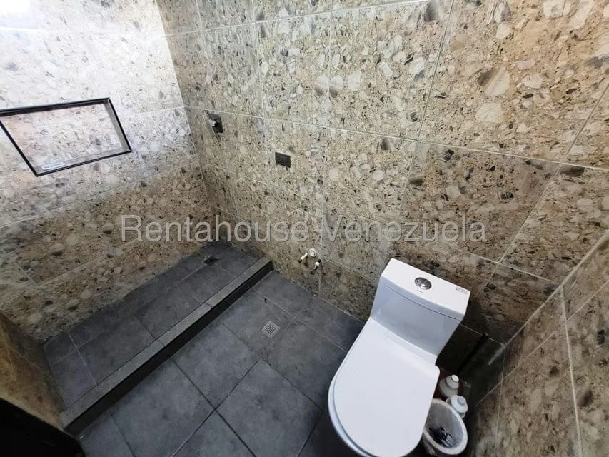 Casa (Duplex) en Venta en El Limon, Aragua - 21