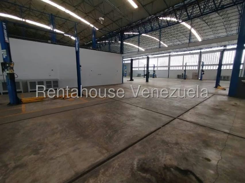 Comercial (Local Comercial) en Venta en Maturin, Monagas - 20