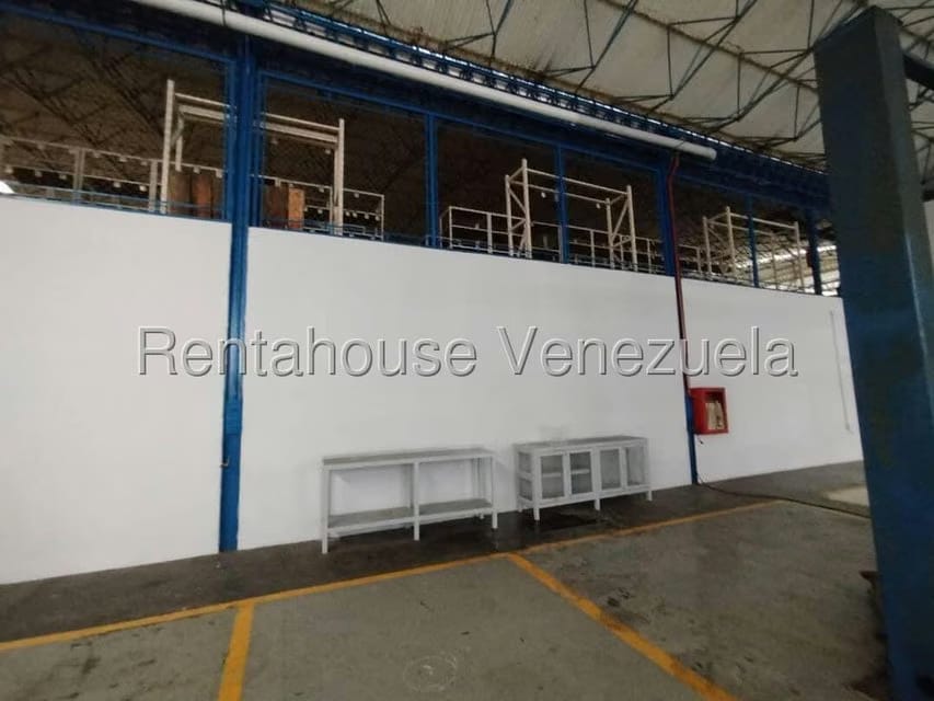 Comercial (Local Comercial) en Venta en Maturin, Monagas - 21