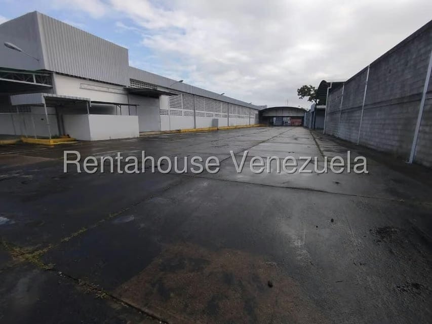 Comercial (Local Comercial) en Venta en Maturin, Monagas - 28