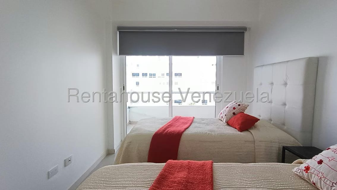 Apartamento (1 Nivel) en Venta en Agua Sal, Miranda - 16