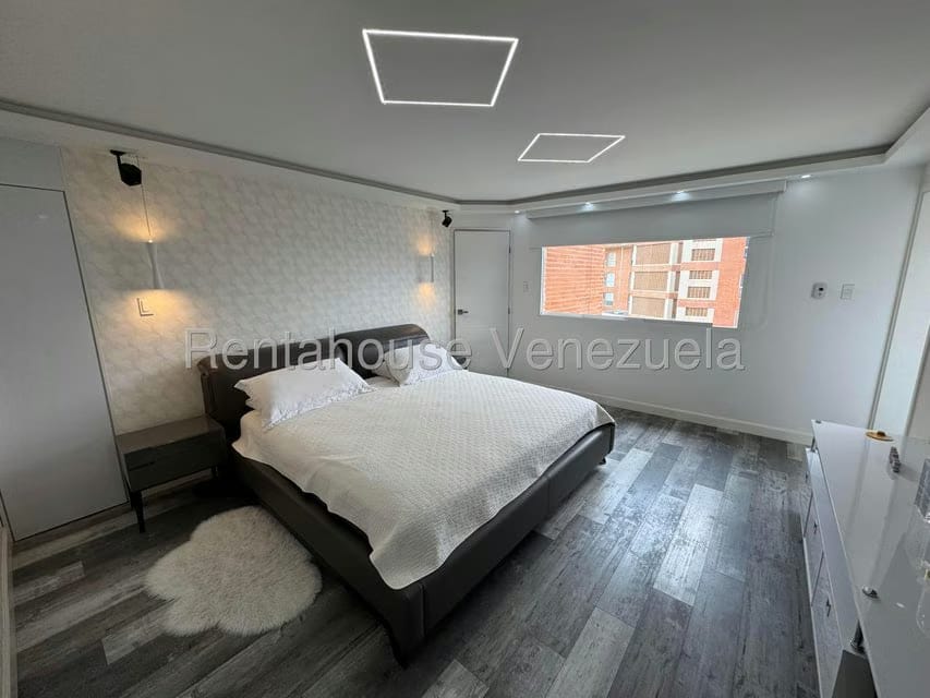 Apartamento (Penthouse) en Venta en Loma Linda, Distrito Metropolitano - 17