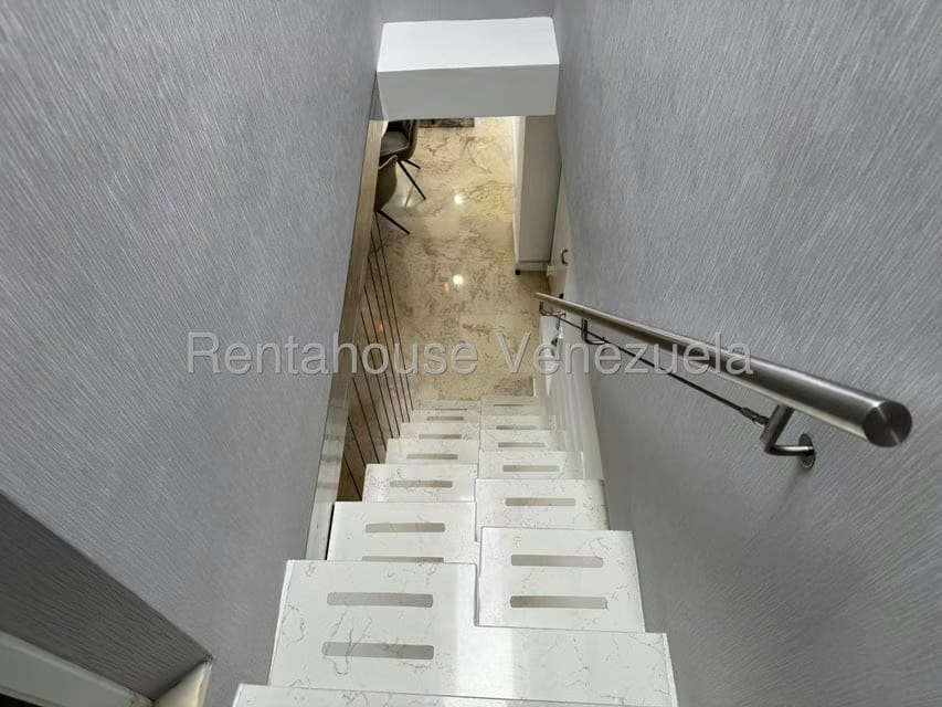 Apartamento (Penthouse) en Venta en Loma Linda, Distrito Metropolitano - 28