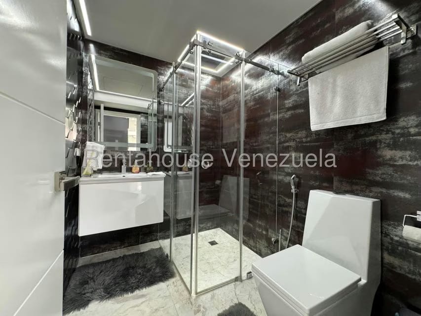 Apartamento (Penthouse) en Venta en Loma Linda, Distrito Metropolitano - 43
