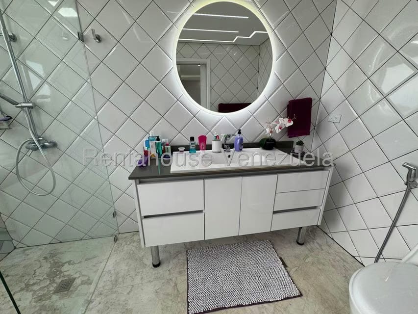Apartamento (Penthouse) en Venta en Loma Linda, Distrito Metropolitano - 52
