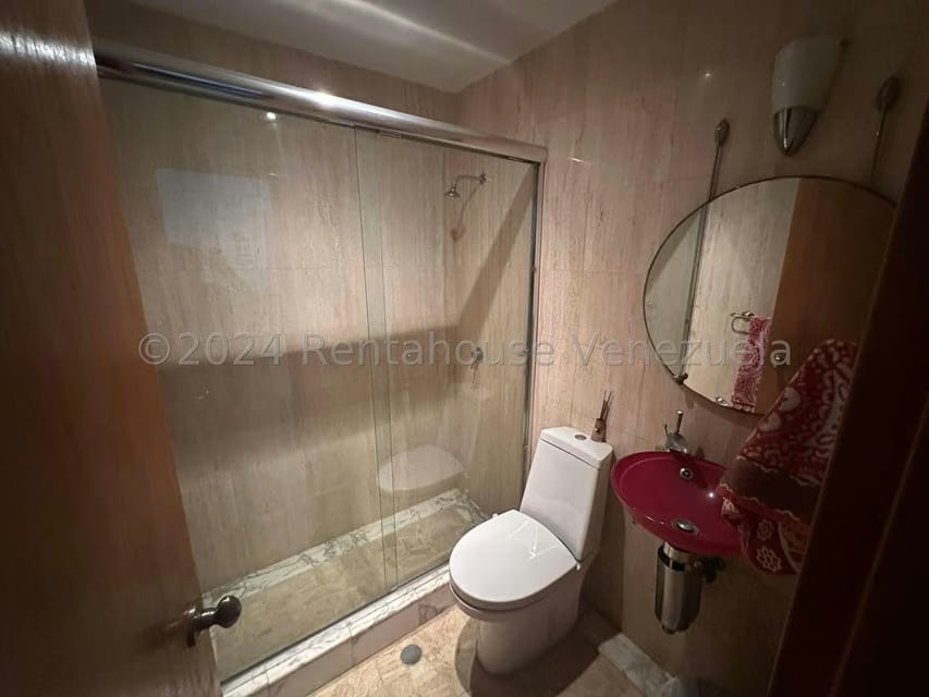 Townhouse (Multiples Niveles) en Venta en Monterrey, Distrito Metropolitano - 13