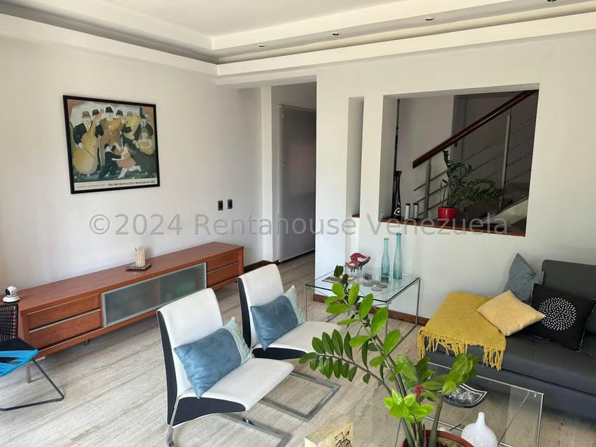 Townhouse (Multiples Niveles) en Venta en Monterrey, Distrito Metropolitano - 6