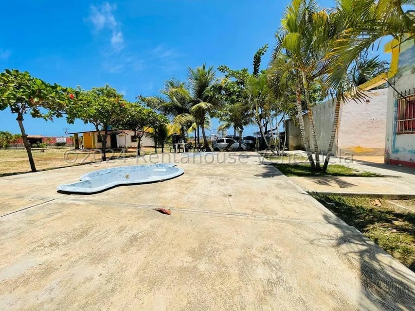 Terreno (Comercial) en Venta en Malecon, Falcon - 13
