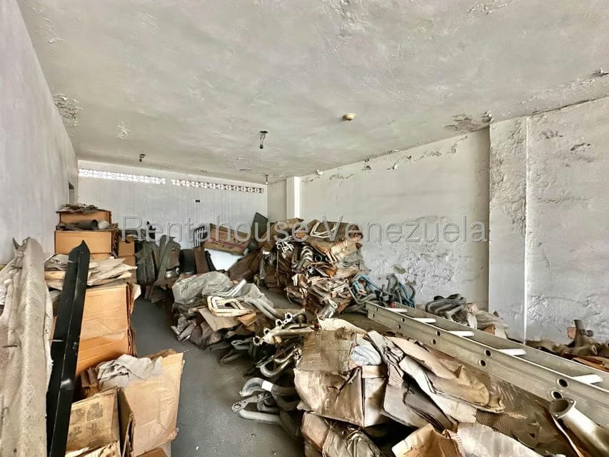 Comercial (Edificio) en Venta en Catia, Distrito Metropolitano - 11