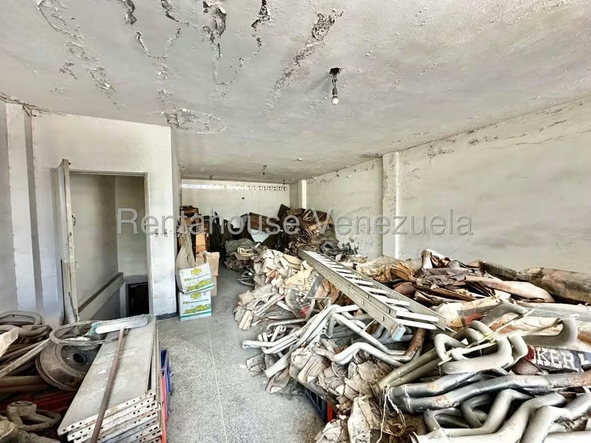 Comercial (Edificio) en Venta en Catia, Distrito Metropolitano - 13