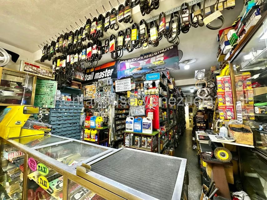 Comercial (Edificio) en Venta en Catia, Distrito Metropolitano - 3