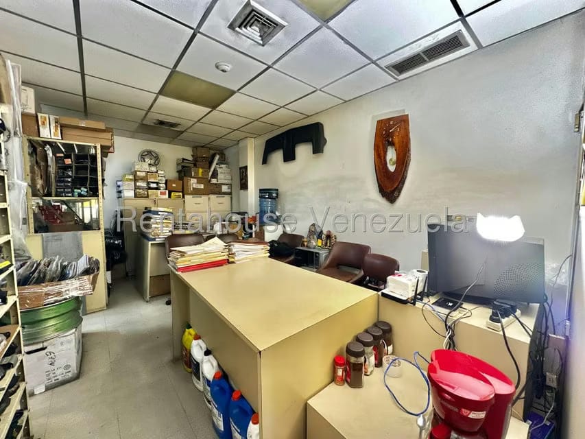 Comercial (Edificio) en Venta en Catia, Distrito Metropolitano - 5